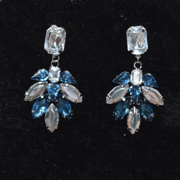 Gorgeous Blue Statement Earrings - Picture 4 of 5
